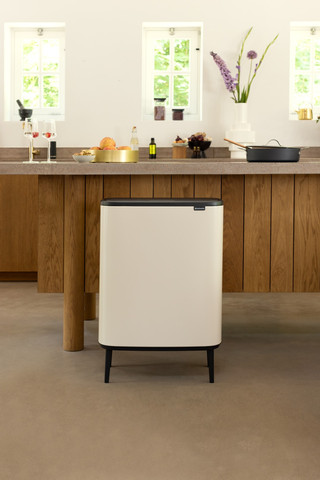 Brabantia Bo Touch Bin Hi Mülleimer 60 Liter Soft Beige