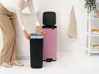 Brabantia Bo Treteimer 30 Liter Lilac Pink