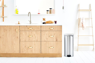 Brabantia NewIcon Treteimer 30 Liter Matt Steel