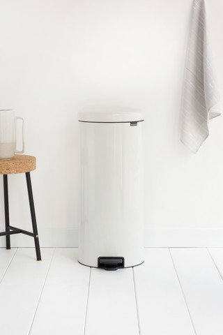 Brabantia NewIcon Treteimer 30 Liter White
