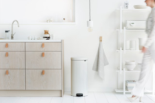 Brabantia NewIcon Treteimer 30 Liter White