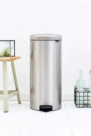 Brabantia NewIcon Treteimer 30 Liter Matt Steel