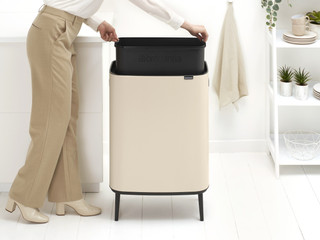 Brabantia Bo Touch Bin Hi Mülleimer 60 Liter Soft Beige