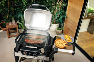 Weber Pulse 2000 with Underframe