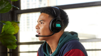 JBL gaming earbuds