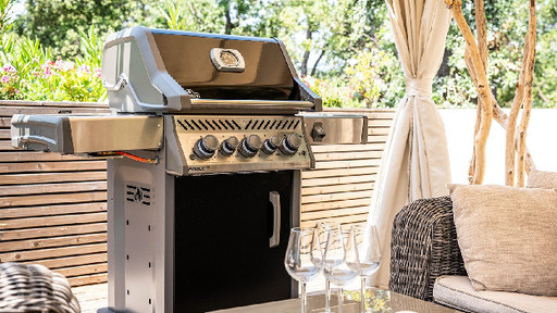 Wie wähle ich einen Napoleon Gasgrill aus?