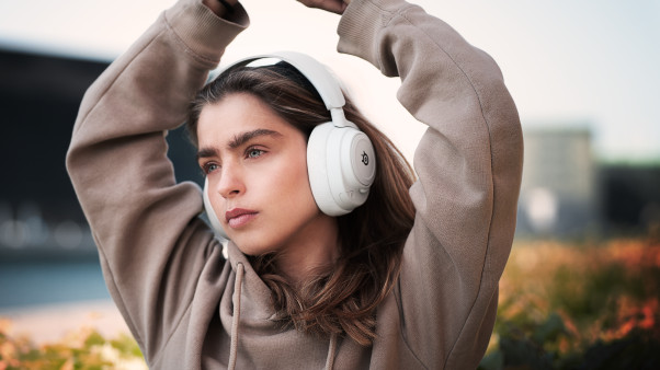 Wireless SteelSeries gaming headsets